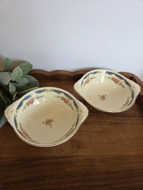 Pair Of Vintage Homer Laughlin Eggshell Nautilus Salad Bowls